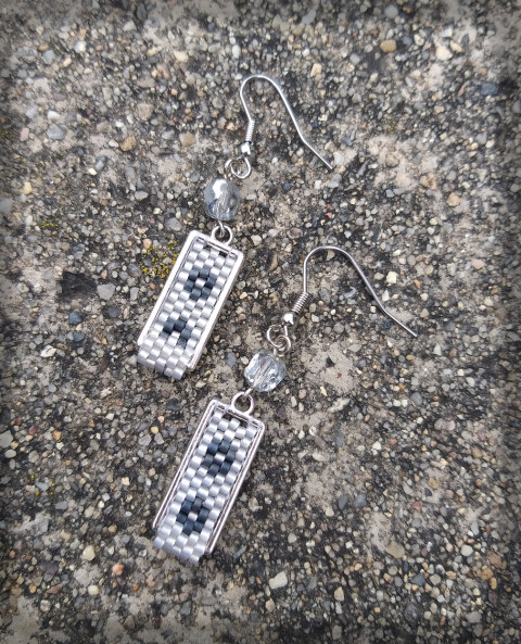 In the frame - mini no.1 šperk korálky doplněk náušnice retro originál vzor korálkování rámeček rám obruba 