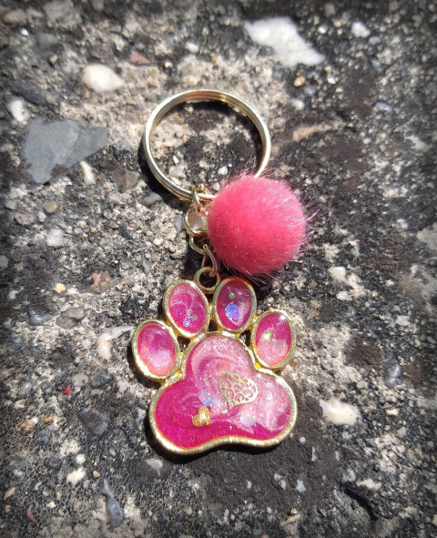 Tlapka no.1 šperk přívěsek doplněk pes pejsek kočka steampunk mazlíček stopa tlapka otisk na tašku packa na klíče pacička tlapička 