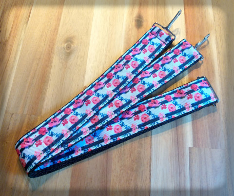 Nastavitelné ucho na tašku no.6 taška ucho veselý originál pestrobarevný nápadný vzorovaný popruh náhradní kabenka vyměnitelný 