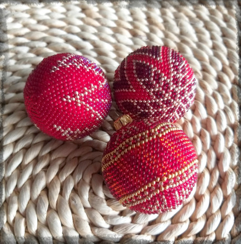 Baňky háčkované z korálků no.6 dekorace korálky vánoce sada ozdoba baňky koulička set vánoční ozdoba ozdůbka na stromeček baňka vánoční stromeček 