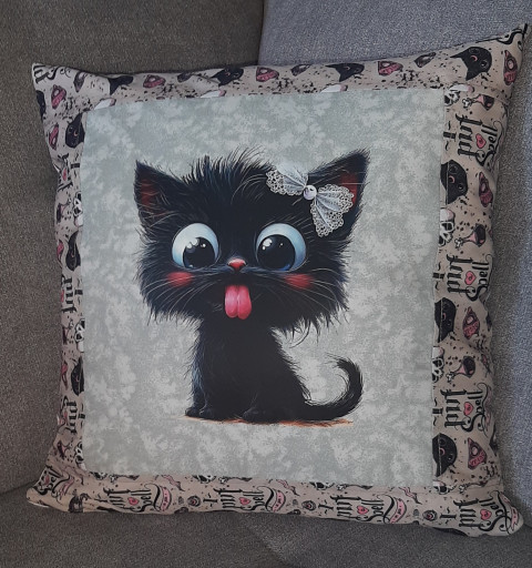 Povlak na polštář- střapaté koťátko dekorace holčička pokojíček kočička polštář polštářek dítě kotě povlak střapaté koťátko roztomilé dětský pokoj nažehlovačka 
