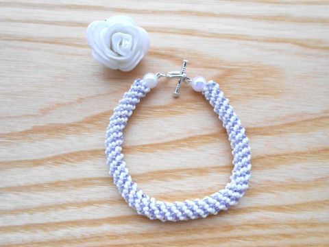 Náramek - fialová s bílou náramek fialová bílá spirála šitý toho nymo rocail americké zapínání ceylon gladiola korfida 