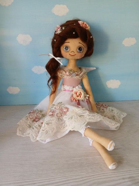 Textilní andělka č. 4 dekorace panenka textilní 