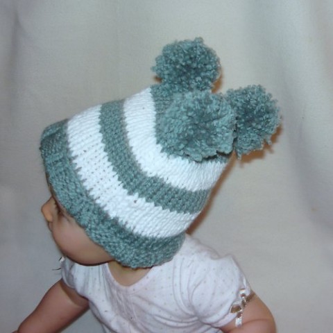 Čepička 3 bambulky zelená zima holčička bílá proužek čepka bambulka chlapeček hřejivá 